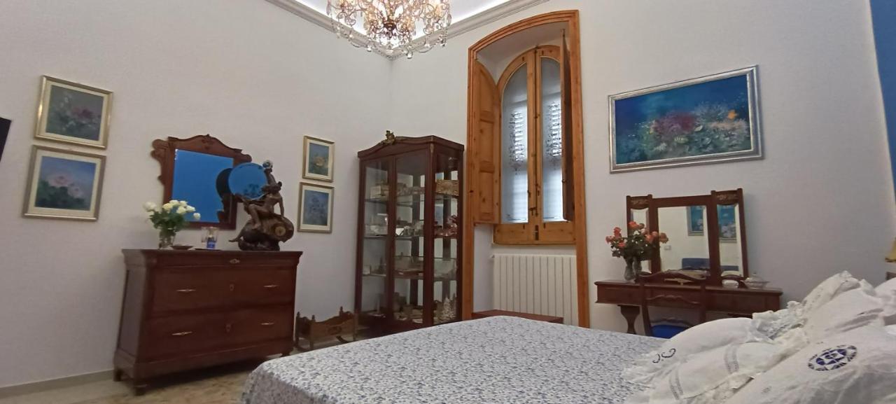 Amanda'S Suite Taranto Exterior foto